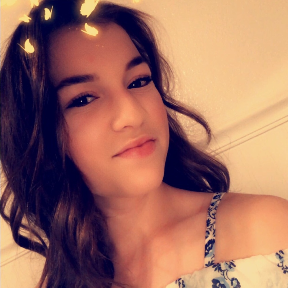 Meet your Posher, Amaya